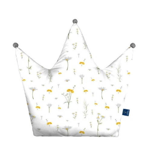 chamomile poduszka korona.jpg