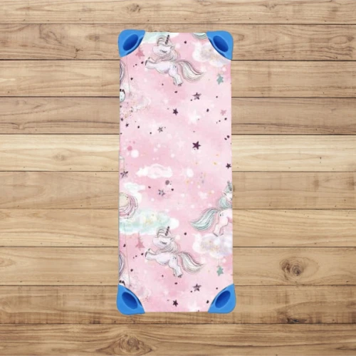 unicorn pink prześcieradło na leżak do przedszkola.jpg