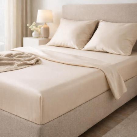 Sklep z poduszkami – jak wybrać tę idealną? Przewodnik po materiałach i rodzajach